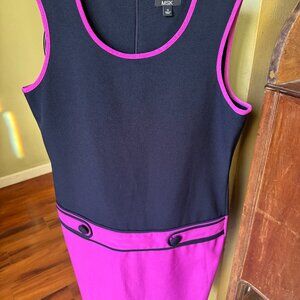 MSK WOMEN SLEEVELES DRESS SIZE 10 NW TUNIS ZIPPER